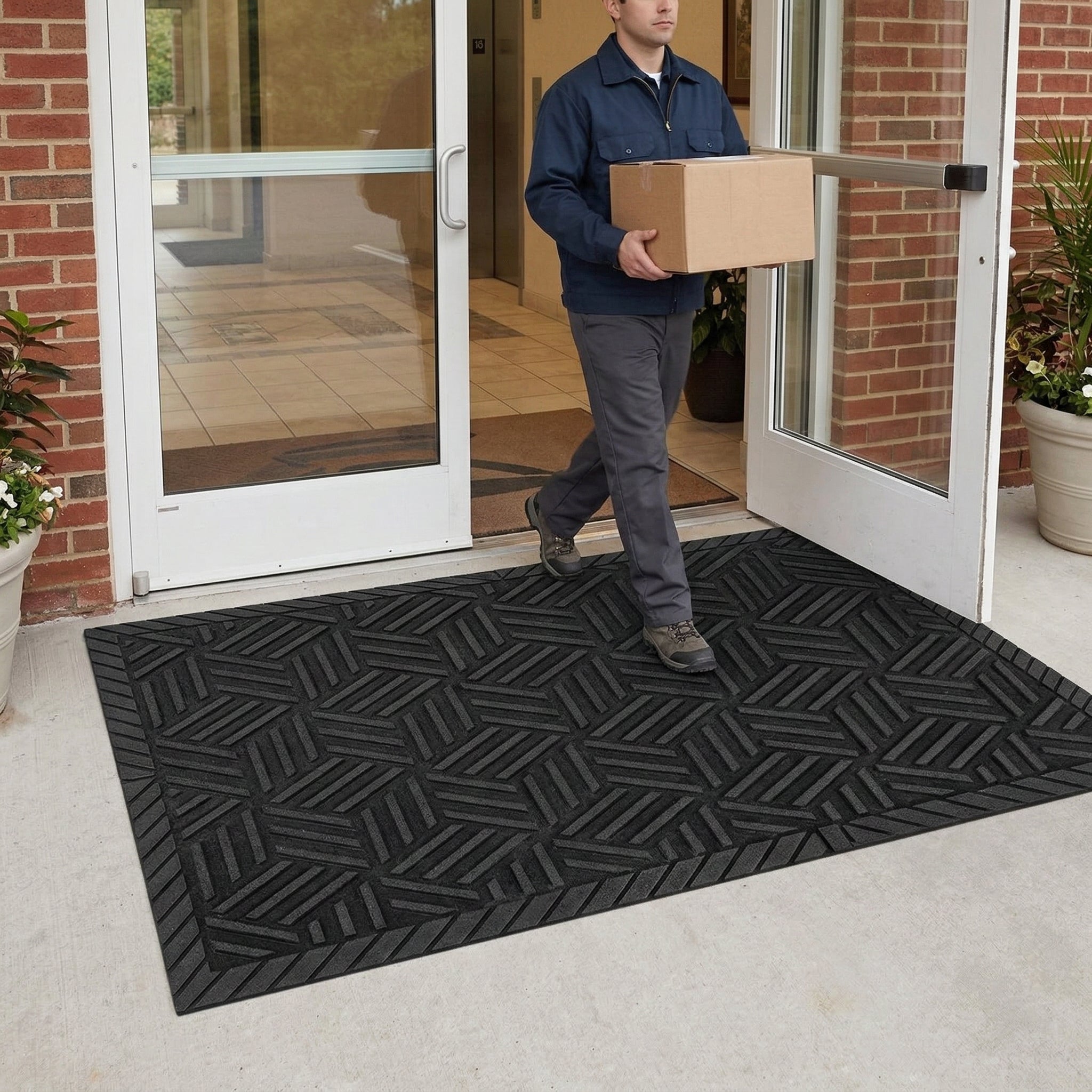 Premium Heavy Duty Rubber Outdoor Mat with Exceptional Dirt Trapping Action for High-Traffic Areas