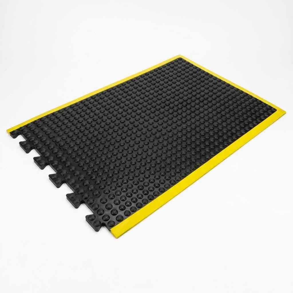 Premium Safety Anti-Fatigue Mat with Yellow Border - Ergonomic Design for Comfort and Safety in the Workplace