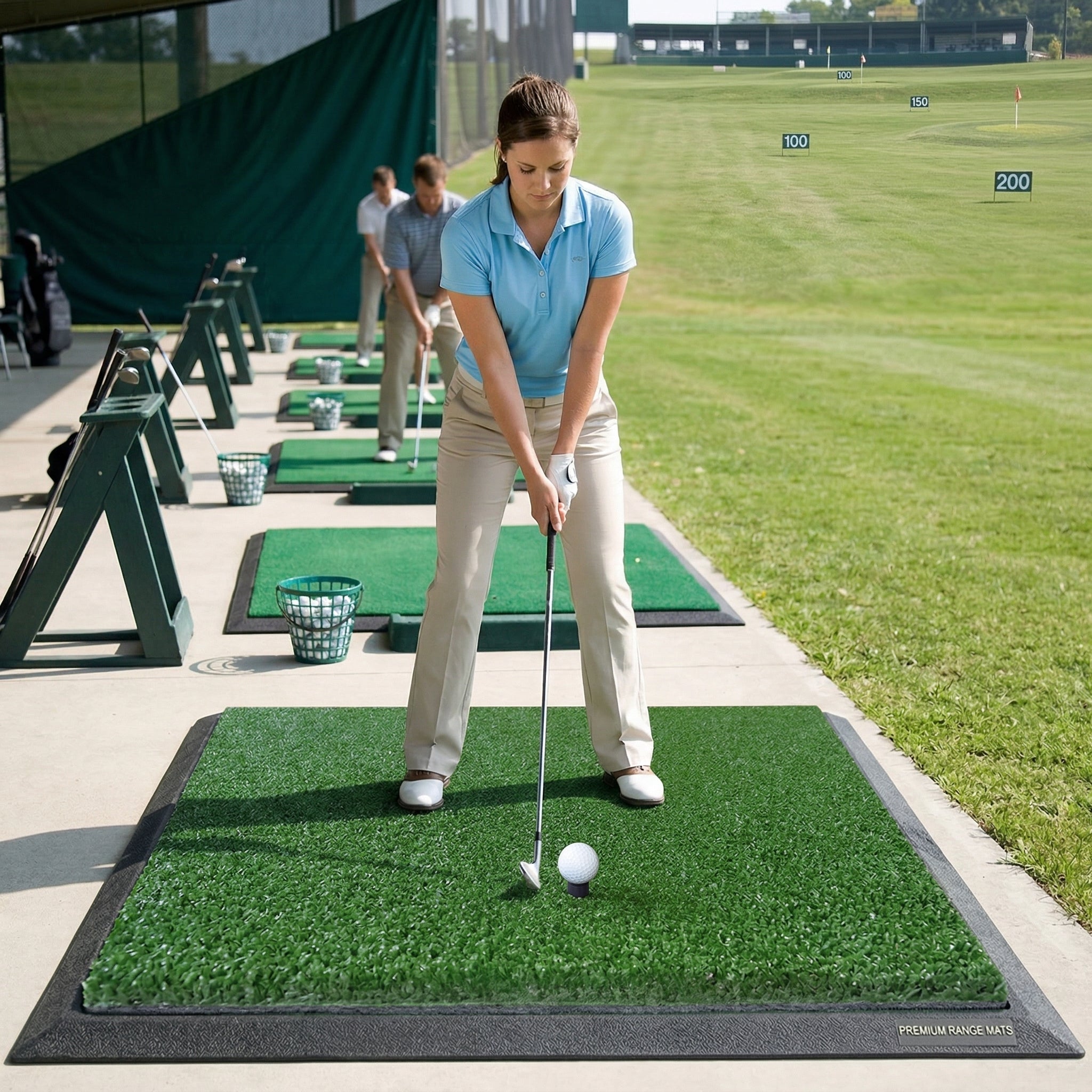 Premium Heavy Duty Golf Mat with 15mm Woven Polypropylene Surface and 10mm Rubber Crumb Backing for Enhanced Stability
