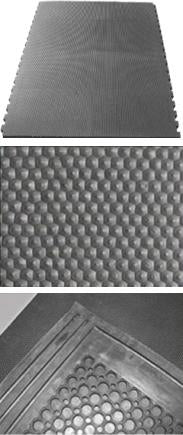 Interlocking Heavy Duty Rubber Stable Mats 30mm Thick
